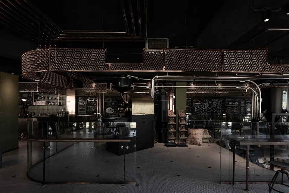 藤县硬核的金属质感，让这个杭州餐饮空间设计绝了